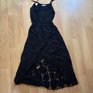 Tiare Hawaii dress black crochet detail black cute !